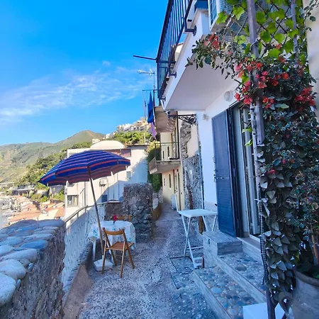 Chianalea Mare1 * Scilla
